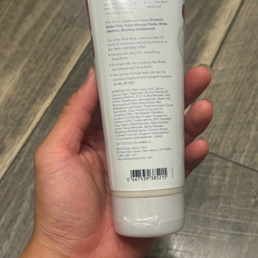 Bath & Body Works Japanese Cherry Blossom Ultra Shea Body Cream 8oz 226g